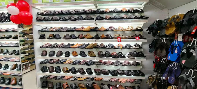 WALK & WAY Multi Brand Foot Wear